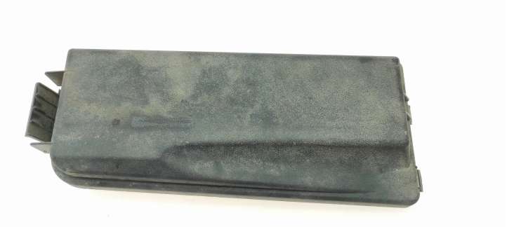 Opel Vectra (2002 - 2005)  24436039 Крышка ящика предохранителей