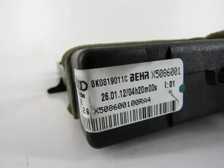 Audi A4 S4 B8 8K (2007 - 2011) Электрический отопитель салона — фото 1