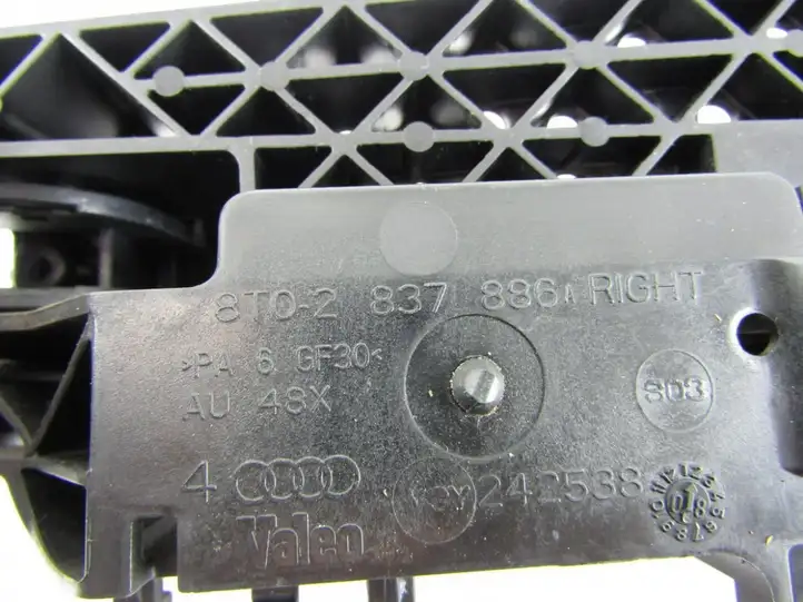 Audi A4 S4 B8 8K (2007 - 2011) Наружная ручка задней двери — фото 2