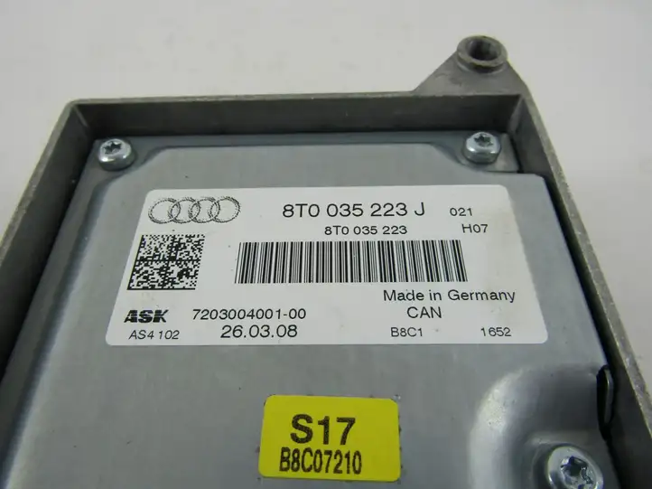 Audi A4 S4 B8 8K (2007 - 2011) Усилитель звука — фото 1