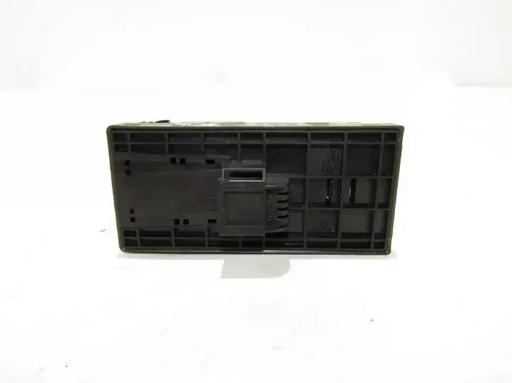 Audi A4 S4 B8 8K (2007 - 2011) Кнопка стеклоподъемников — фото 4
