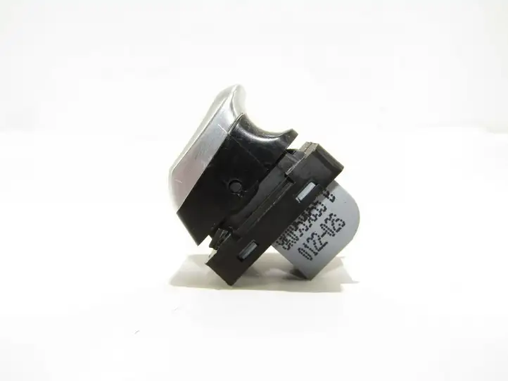 Audi A4 S4 B8 8K (2007 - 2011) Кнопка стеклоподъемников — фото 4