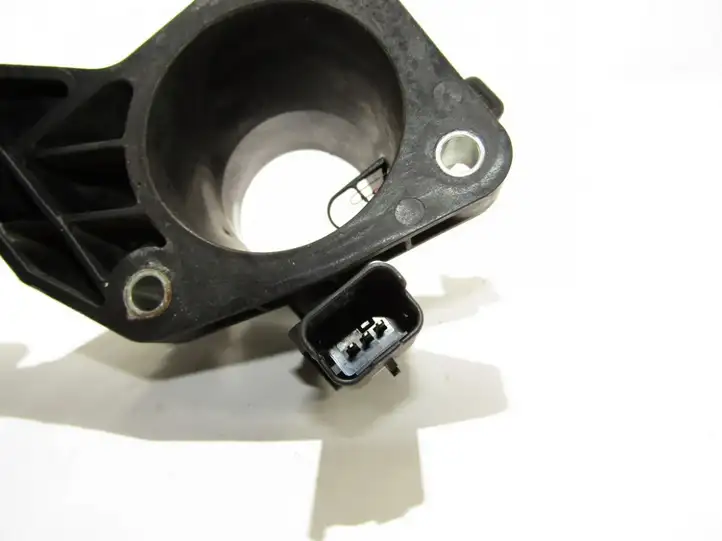 Ford Focus (2008 - 2011) Датчик массового расхода воздуха — фото 1