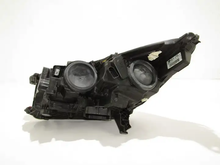 Ford Kuga II (2013 - 2019) Передняя фара — фото 2