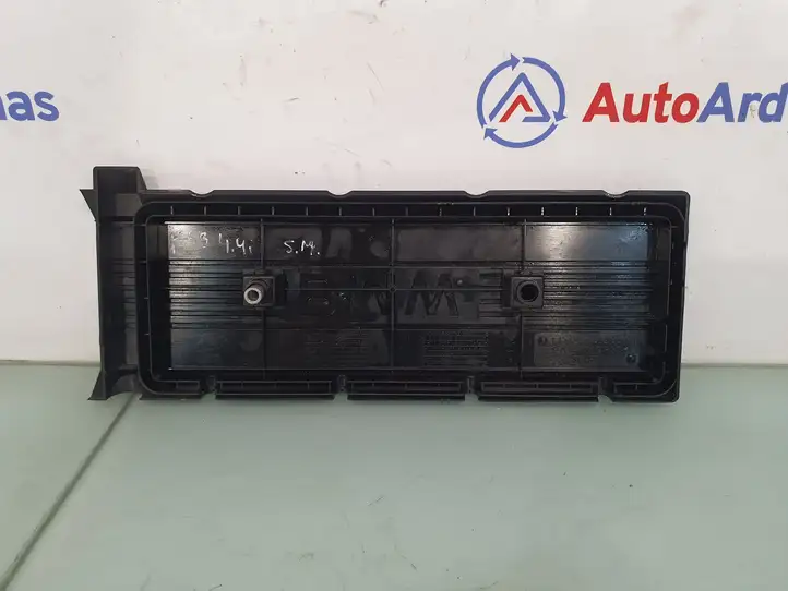 BMW X5 E53 (1999 - 2006) 1702857 Крышка двигателя декоративная — фото 2