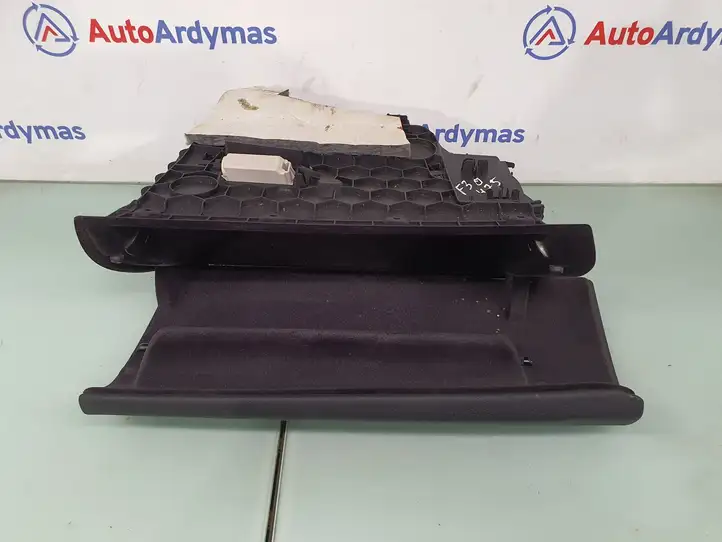 BMW 3 F30 F35 F31 (2012 - 2018) 51168063269 Вещевой ящик — фото 3