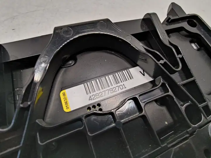 BMW 3 F30 F35 F31 (2012 - 2018) 9277927 Передняя подсветка — фото 2