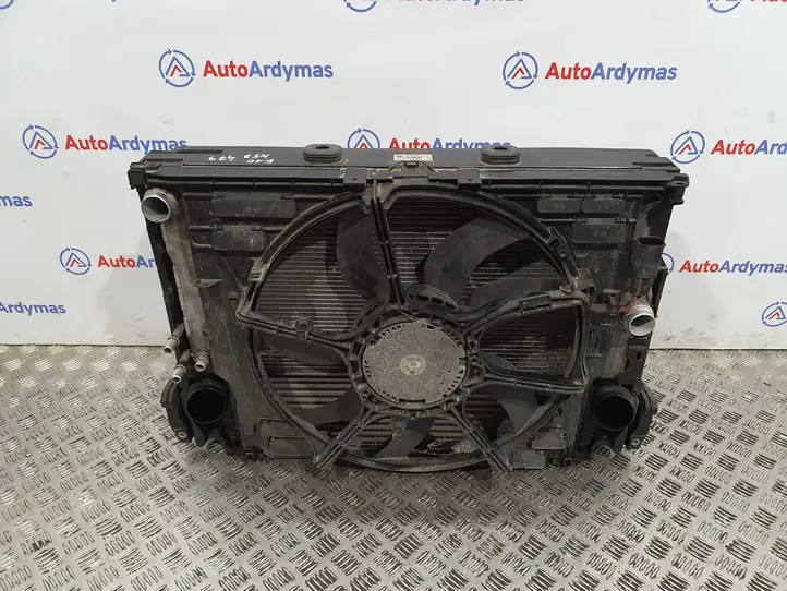 BMW 5 F10 F11 (2009 - 2016) 17118509175 Комплект радиаторов охлаждения — фото 1