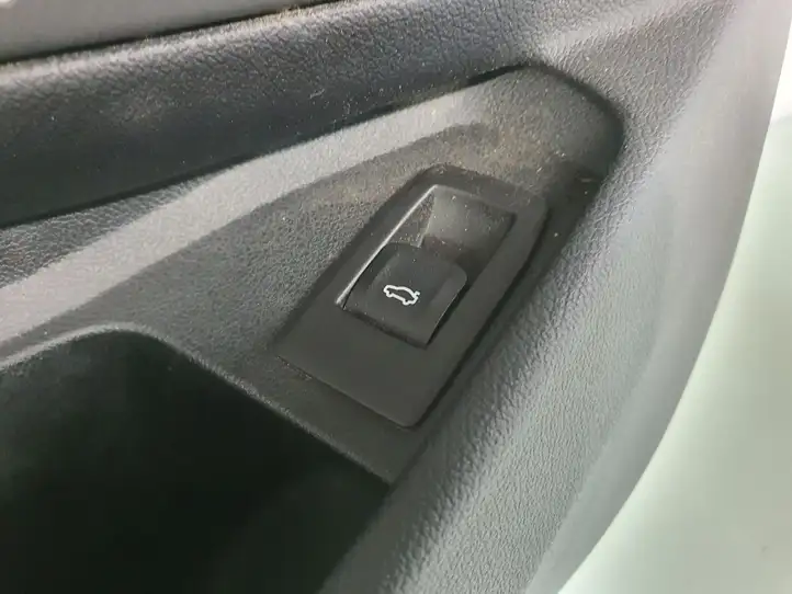 BMW 3 G20 G21 (2019 - ) 51419460727 Обшивка передней двери — фото 2