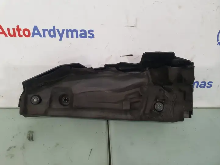 BMW 5 E60 E61 (2004 - 2010) 11147788918 Крышка двигателя декоративная — фото 2