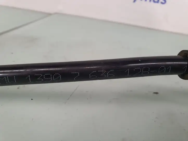 BMW 3 F30 F35 F31 (2012 - 2018) 7636128 Шланг сапуна — фото 4