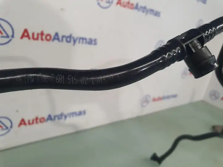 BMW 3 F30 F35 F31 (2012 - 2018) 13907601515 Шланг сапуна — фото 5