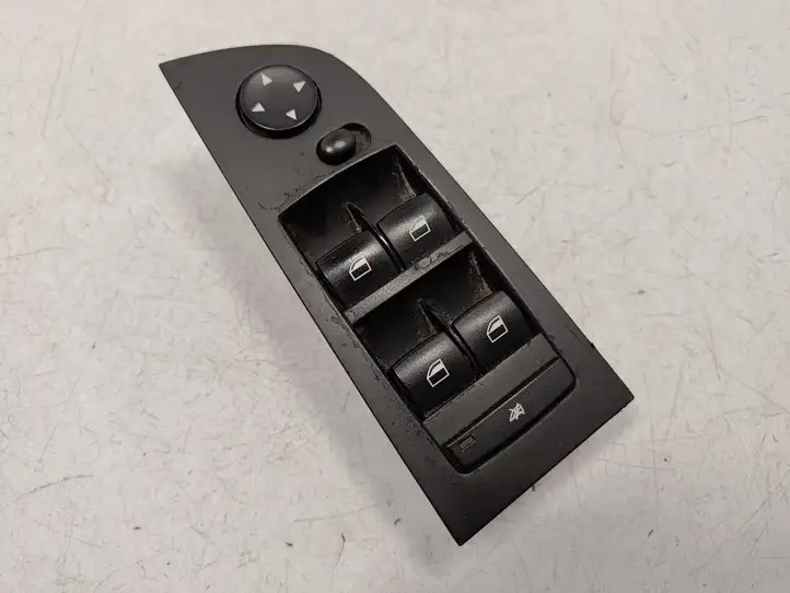 BMW 3 E90 E91 (2005 - 2012) 6948623 Кнопка стеклоподъемников — фото 1