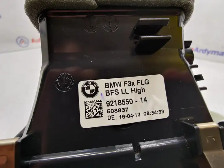 BMW 3 F30 F35 F31 (2012 - 2018) 9218550 Боковой воздушный дефлектор — фото 3