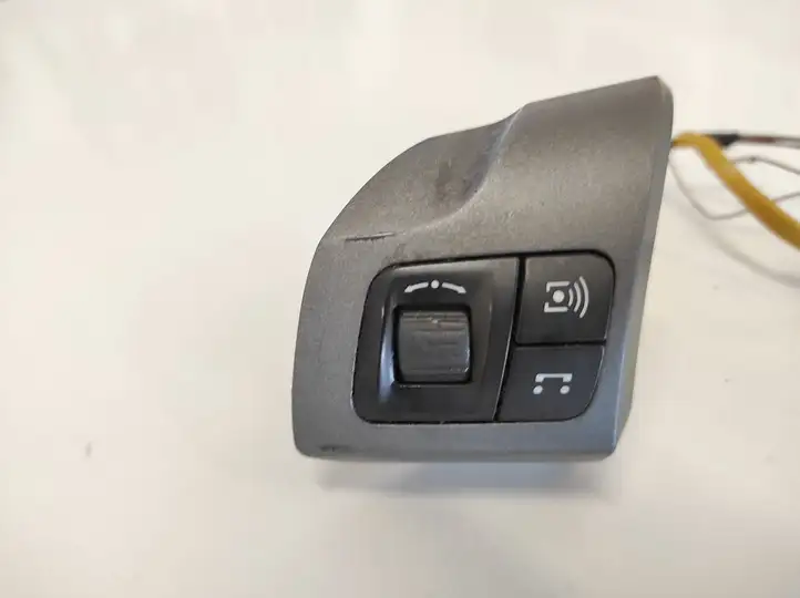 Opel Astra H (2004 - 2009) 305582185057 Кнопки на рулевом колесе — фото 2