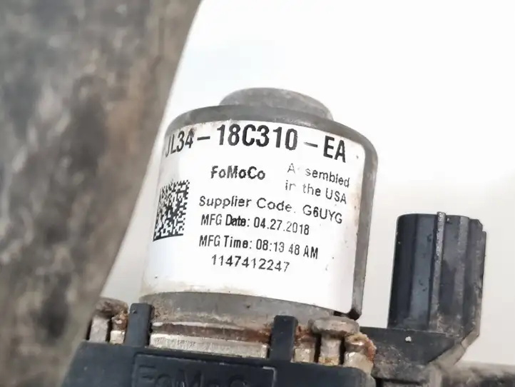 Ford F150 (2018 - 2020) JL3418C310EA Шланги системы охлаждения — фото 4
