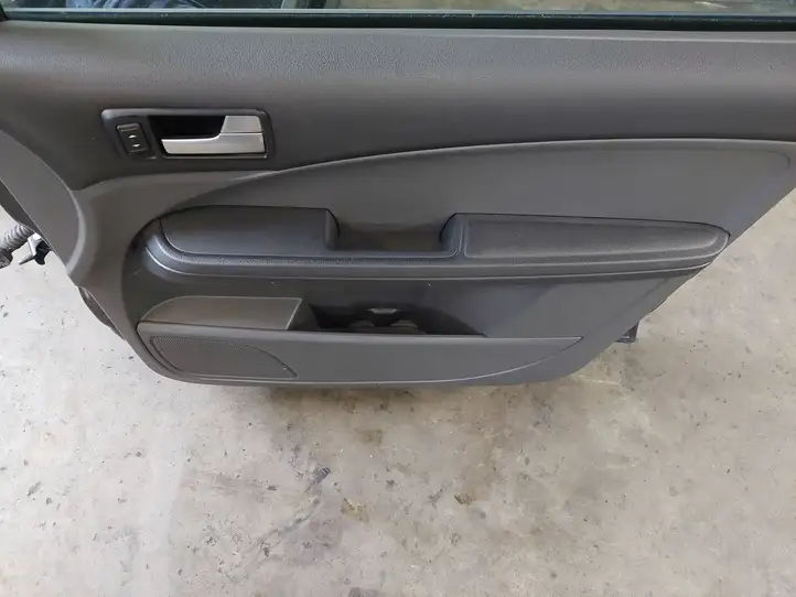 Ford Focus C-MAX (2003 - 2010) Дверь — фото 4