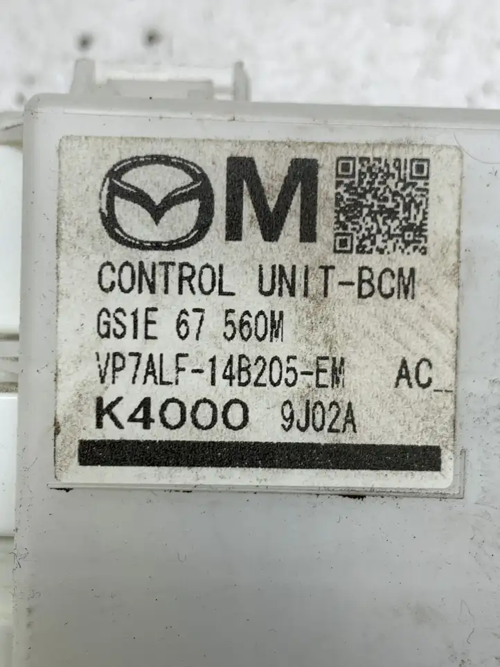 Mazda 6 (2009 - 2012) GS1E67560M Модуль комфорта — фото 3