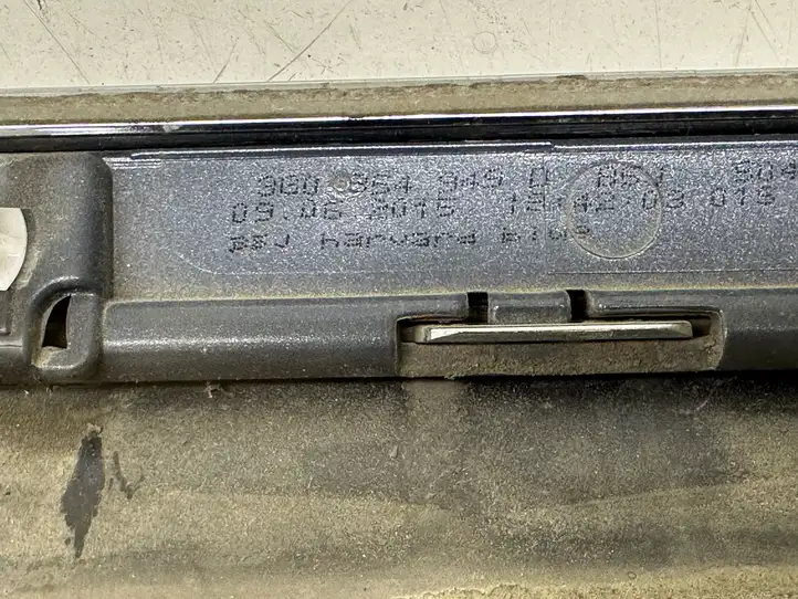 Volkswagen PASSAT B8 (2015 - ) 3G0854949D Молдинги задней двери — фото 3
