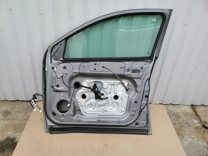 Nissan Qashqai (2010 - 2013) Дверь — фото 6