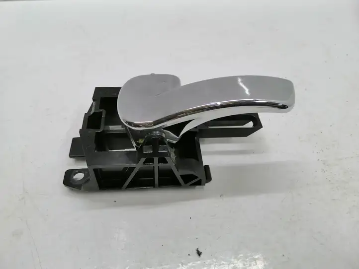 Nissan Qashqai (2010 - 2013) 80671JD0 Внутренняя ручка двери — фото 3
