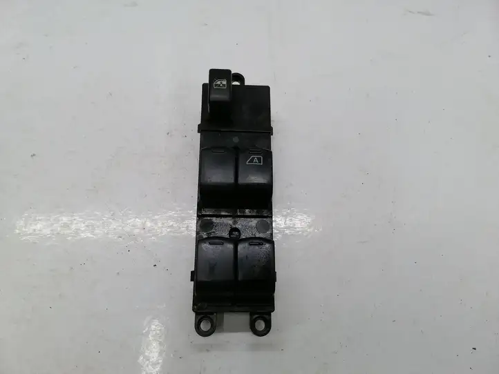 Nissan Qashqai (2010 - 2013) 25401BB60A Блок кнопок стеклоподъемников — фото 1