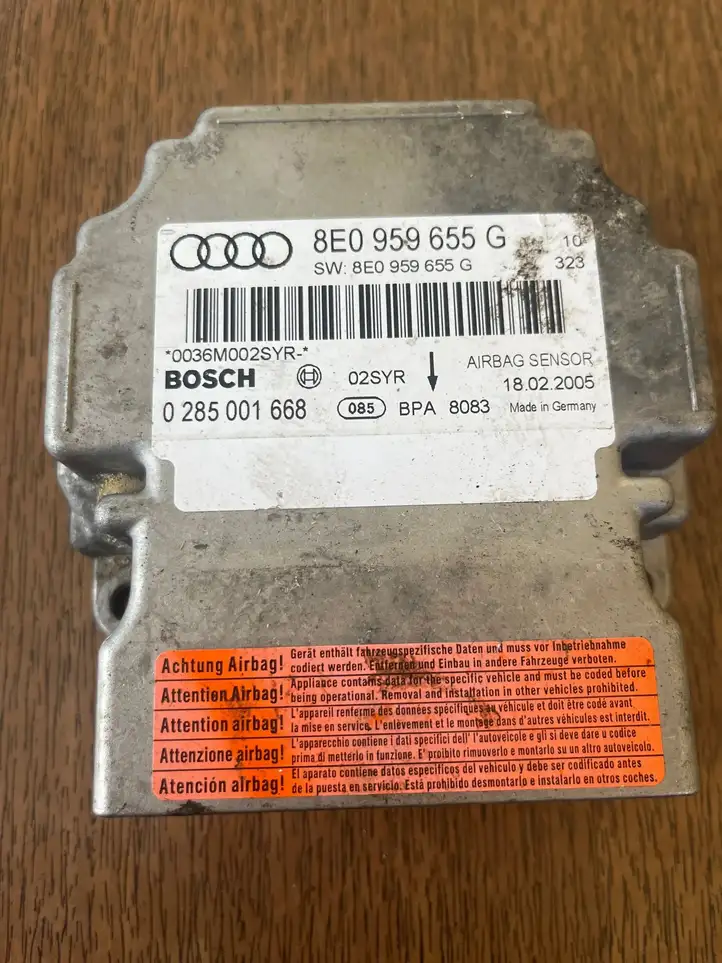 Audi A4 S4 B7 8E 8H (2004 - 2009) 8E0959655G Блок управления SRS — фото 4