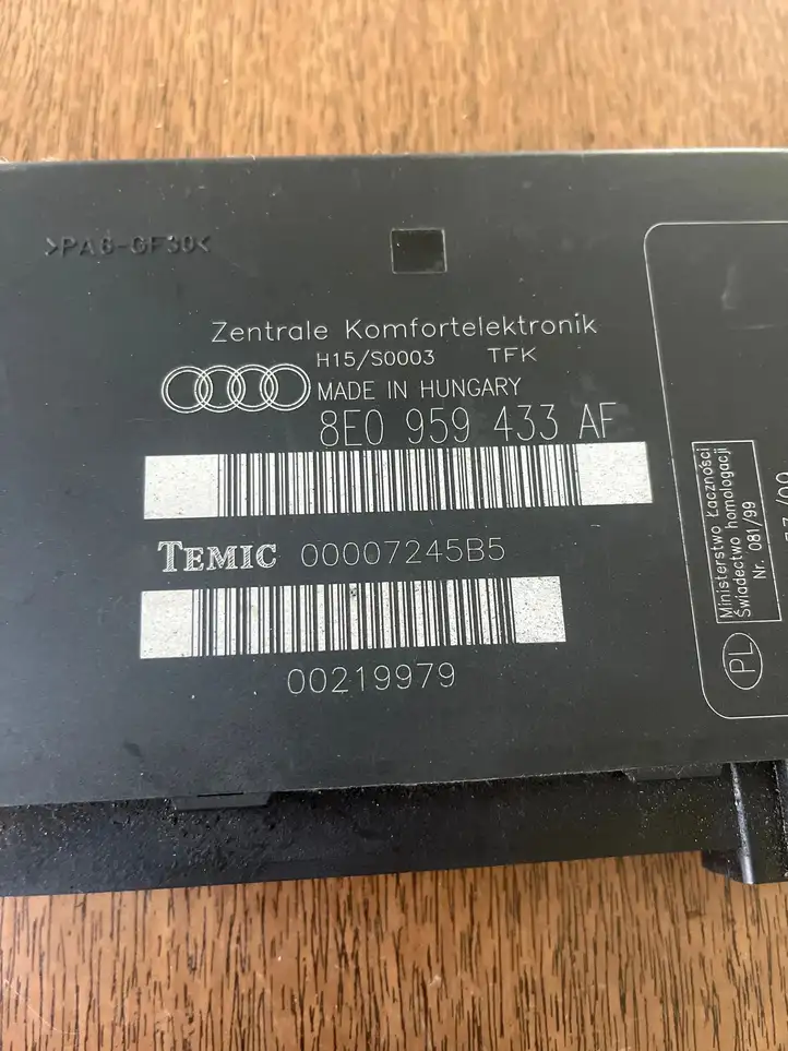 Audi A4 S4 B6 8E 8H (2000 - 2006) 8E0959433AF Модуль комфорта — фото 3