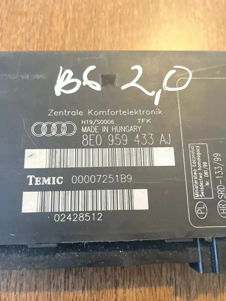 Audi A4 S4 B6 8E 8H (2000 - 2006) 8E0959433AJ Модуль комфорта — фото 3