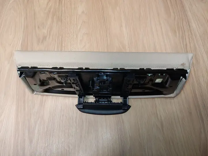 BMW 3 F30 F35 F31 (2012 - 2018) 7308749 Обшивка сидений — фото 3