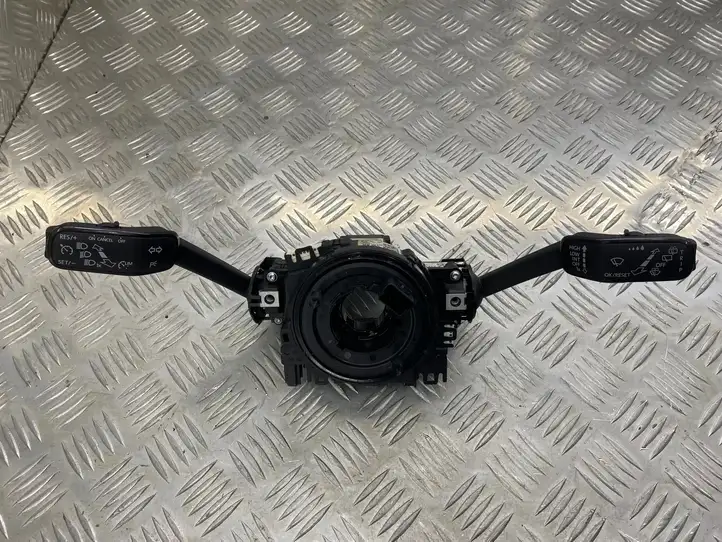 Volkswagen Golf VII (2013 - 2019) 5Q0953569A Контактное кольцо SRS — фото 1