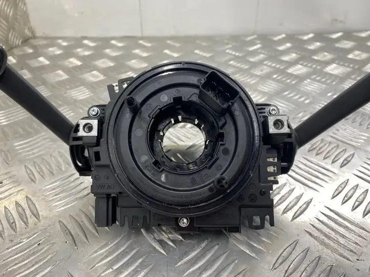 Volkswagen Golf VII (2013 - 2019) 5Q0953569A Контактное кольцо SRS — фото 2