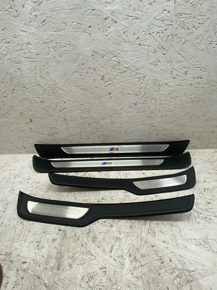 BMW 3 E90 E91 (2005 - 2012) 7255929 Внутренняя обшивка порога (комплект) — фото 1