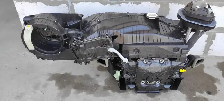 BMW 5 G30 G31 (2016 - ) HW367002 Комплект системы вентиляции салона — фото 2