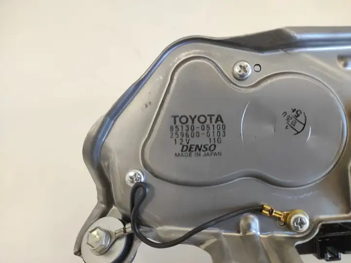 Toyota Avensis T250 (2006 - 2009) 8513005100 Двигатель стеклоочистителя заднего стекла — фото 5