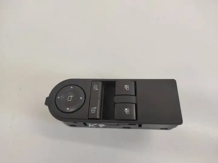 Opel Astra H (2004 - 2009) 13228706 Кнопка стеклоподъемников — фото 1