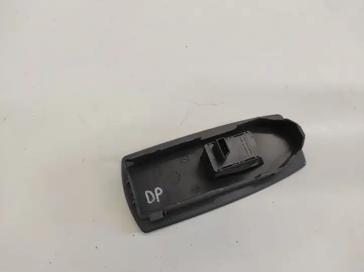 BMW X3 E83 (2003 - 2010) 3403859 Кнопка стеклоподъемников — фото 3