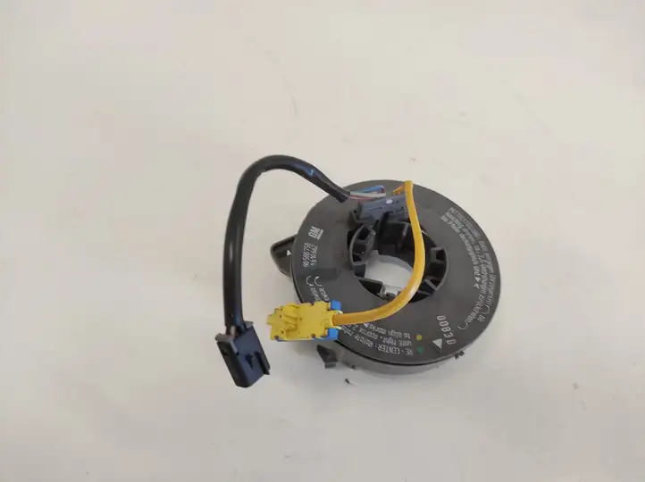 Opel Zafira B (2003 - 2006) 90588758 Контактное кольцо SRS — фото 1