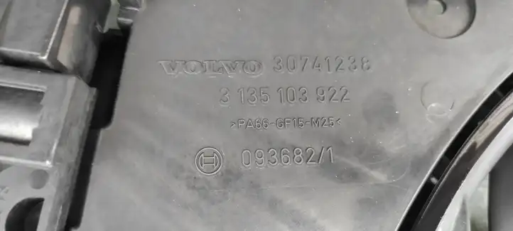 Volvo XC70 (2004 - 2007) 3135103922 Дифузор радиатора — фото 2