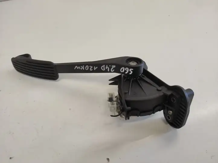 Volvo S60 (2000 - 2004) 30636003 Педаль акселератора — фото 4