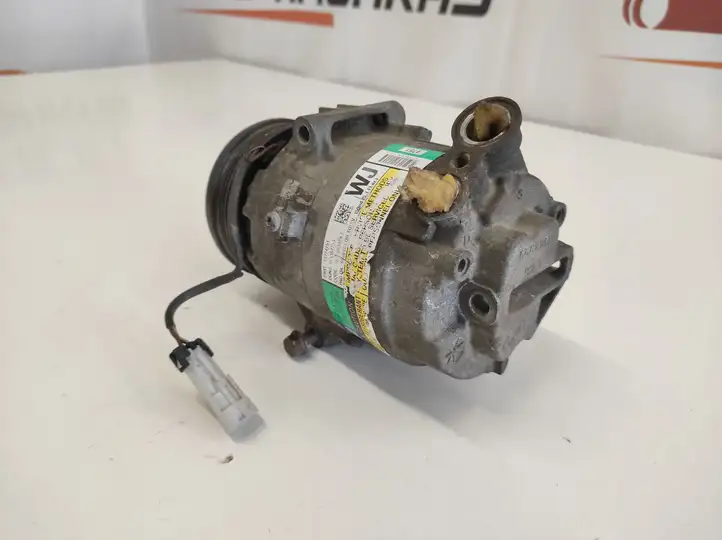 Opel Astra H (2004 - 2009) 13124751 Компрессор (насос) кондиционера воздуха — фото 2
