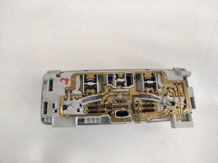 Renault Laguna III (2007 - 2015) 264300003R Передняя подсветка — фото 4