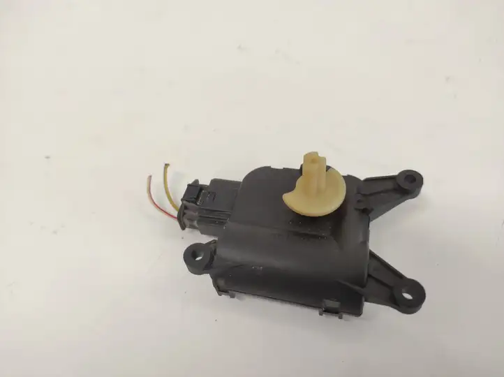 Opel Meriva A (2006 - 2010) 0132801356 Двигатель задвижки потока воздуха — фото 2