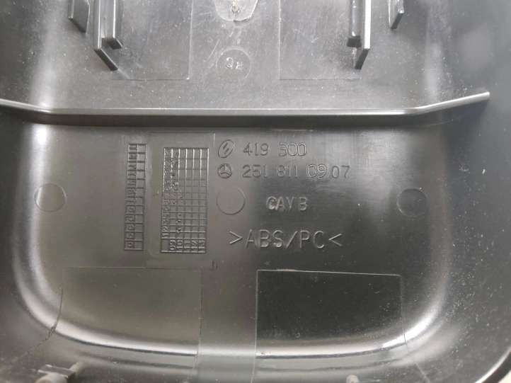 Mercedes-Benz ML W164 (2005 - 2011)  2518110907 Отделка зеркала заднего вида