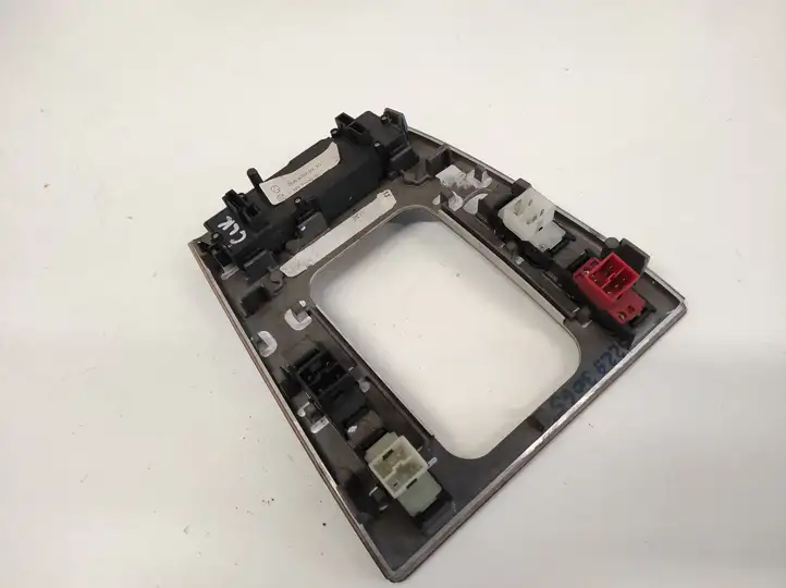 Mercedes-Benz CLK A208 (1997 - 2002) 2088202910 Блок кнопок стеклоподъемников — фото 5