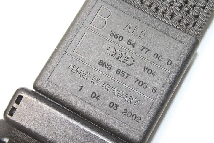 Audi TT Mk1 (1998 - 2003) 8N8857705G Передний ремень безопасности — фото 4