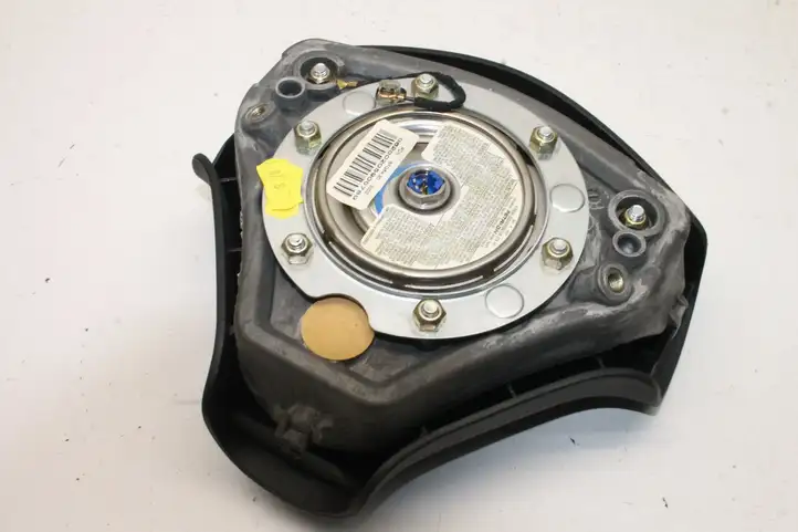 Audi TT Mk1 (1998 - 2003) 8N0880201E Подушка безопасности руля — фото 3