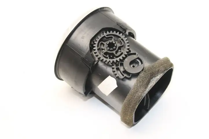 Audi TT Mk1 (1998 - 2003) 8N0820901 Воздушная решетка панели — фото 4