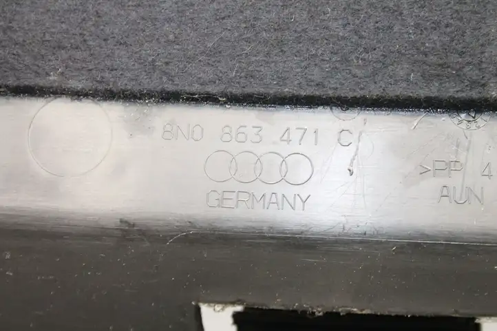 Audi TT Mk1 (1998 - 2003) 8N0863471C Задняя боковая обшивка салона — фото 2