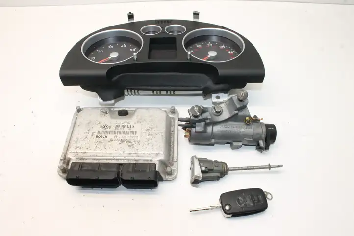 Audi TT Mk1 (1998 - 2003) 8N0906018H Комплект системы зажигания — фото 1